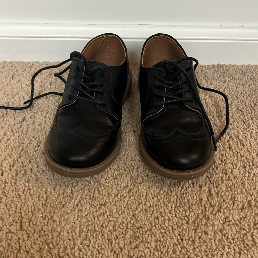 Gymboree boys dress shoes size 12